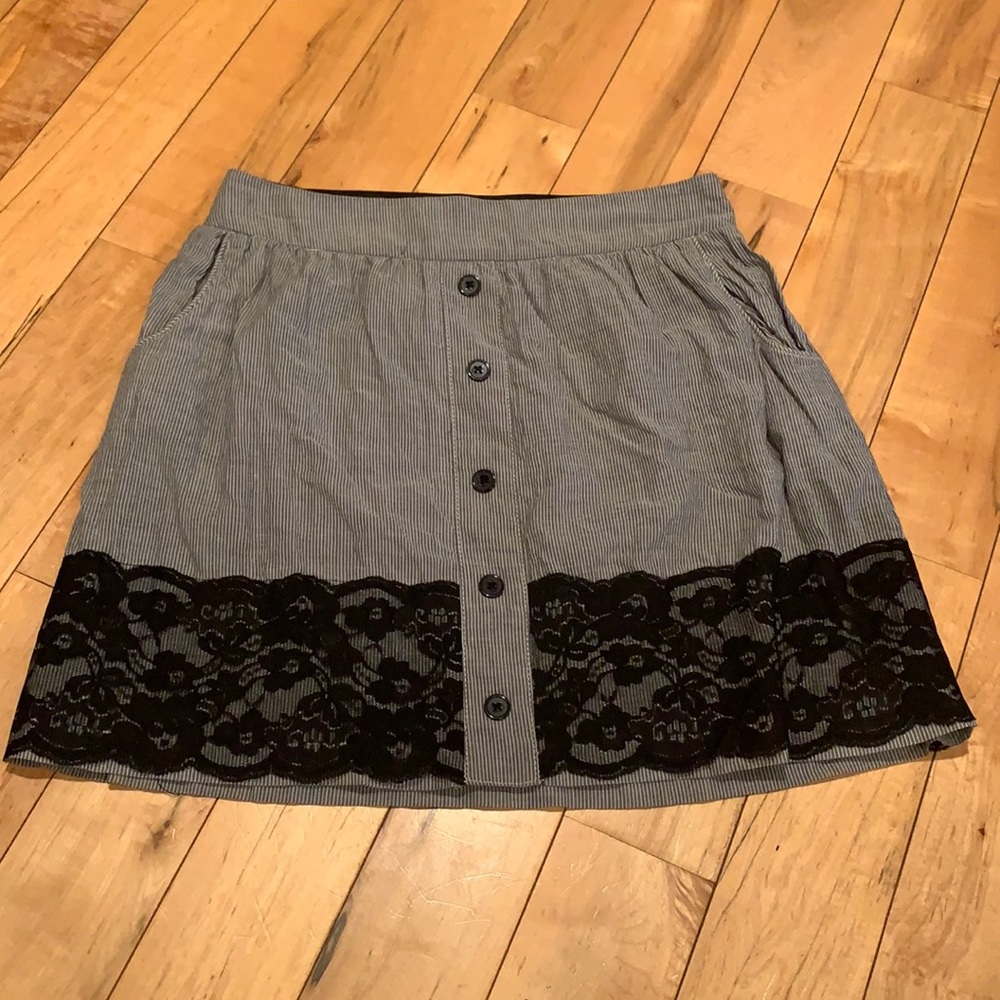 LBK Lace Skirt